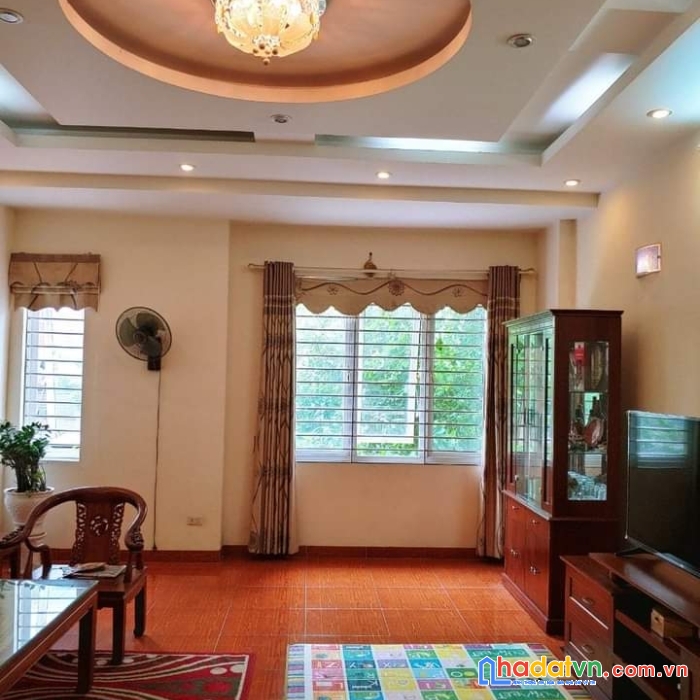 Bán nhà liền kề  văn khê , 4 tầng , 83m2, 3 ô tô tránh, kinh doanh tốt, giá  12.15  tỷ
