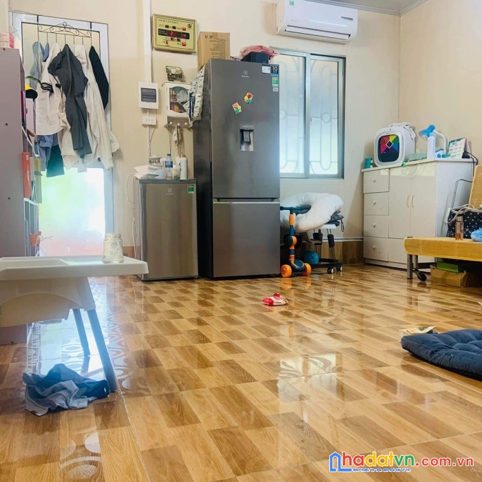 Chính chủ bán nhà tập thể đại học thuỷ lợi chùa bộc 125m2 giá 2.48 tỷ ô tô đỗ
