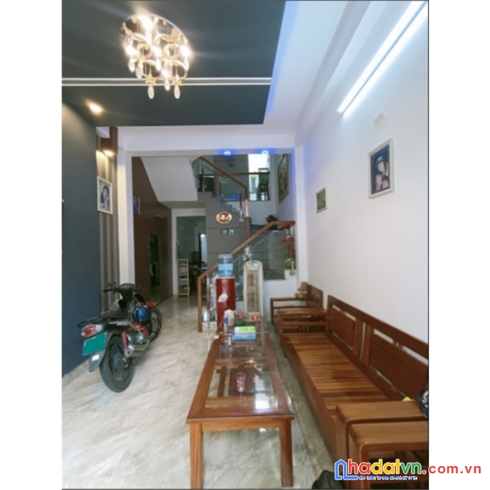 Gấp!bán nhà 3 tầng, vài bước ra đường lớn đống đa, giá hơn 3 tỷ