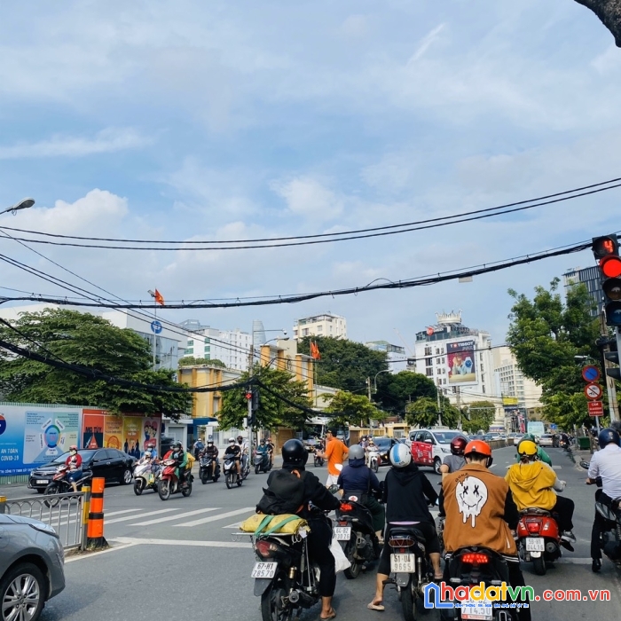 Chính chủ gửi bán nhà 4l 220m2 mặt tiền lý thường kiệt tân bình chỉ 100 tỷ