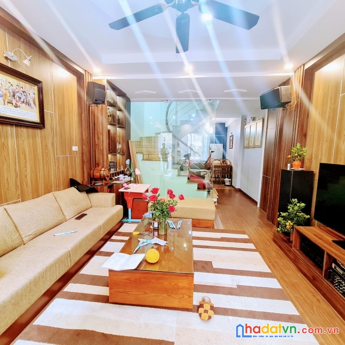 Cần tiền xả hàng gấp căn mặt tiền hoàng văn thụ tân bình 95 tỷ
