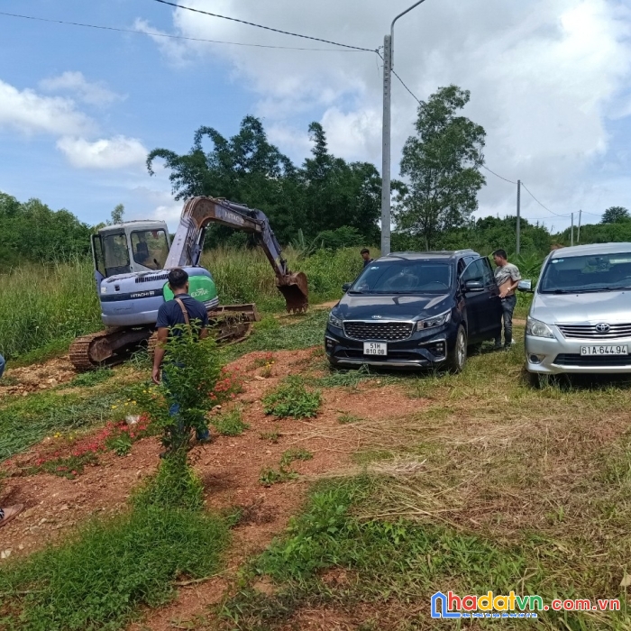  cần tiền cưới vợ cho em trai bán 4045m2 đất nhà vườn ngay hồ trị an sát ql.20 710nghìn/m2