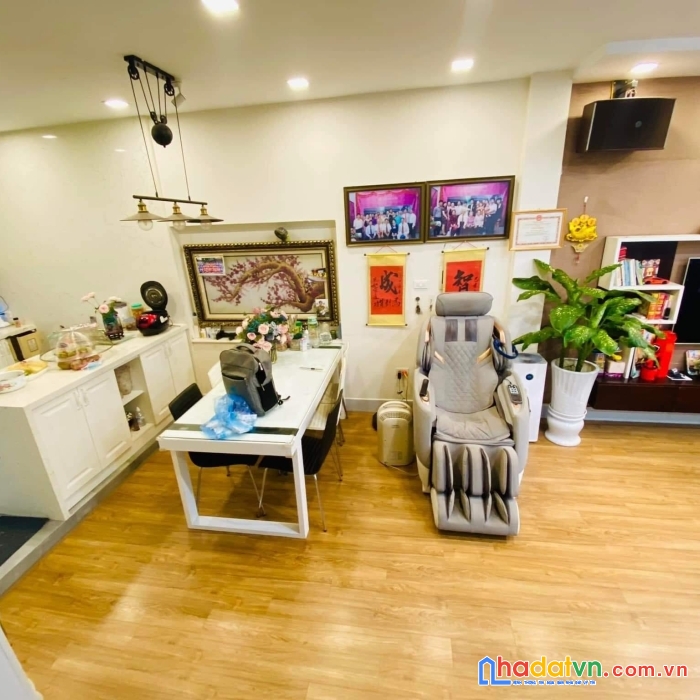 Bán nhà đẹp dân xây nguyễn văn cừ: 58m2, 4 tầng, mt 6m, gara ô tô, hơn 5 tỷ