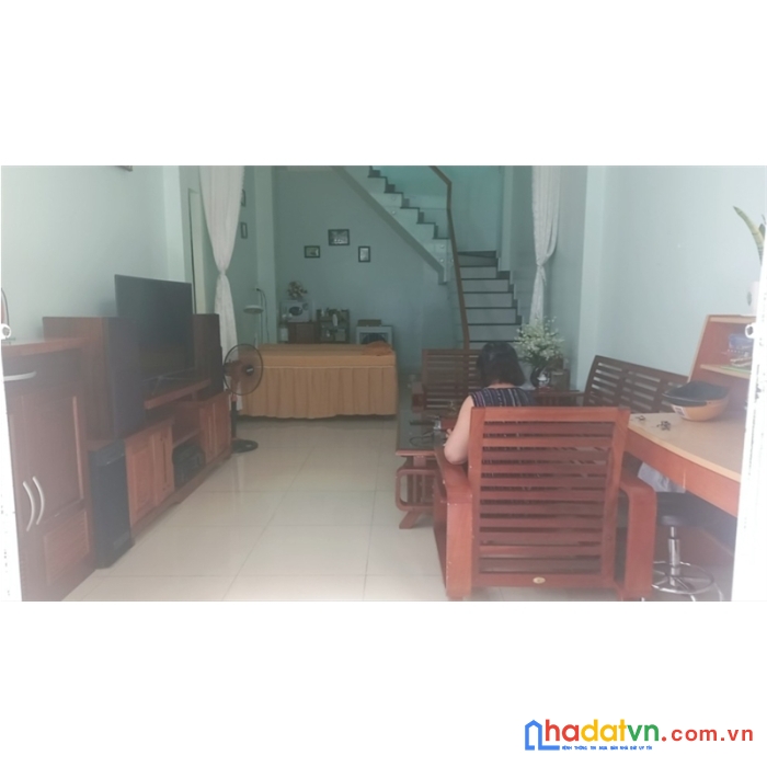 Bán nhà ô tô thông,2 tầng 60m2 đường phan châu trinh  giá nhỉnh 3 tỷ