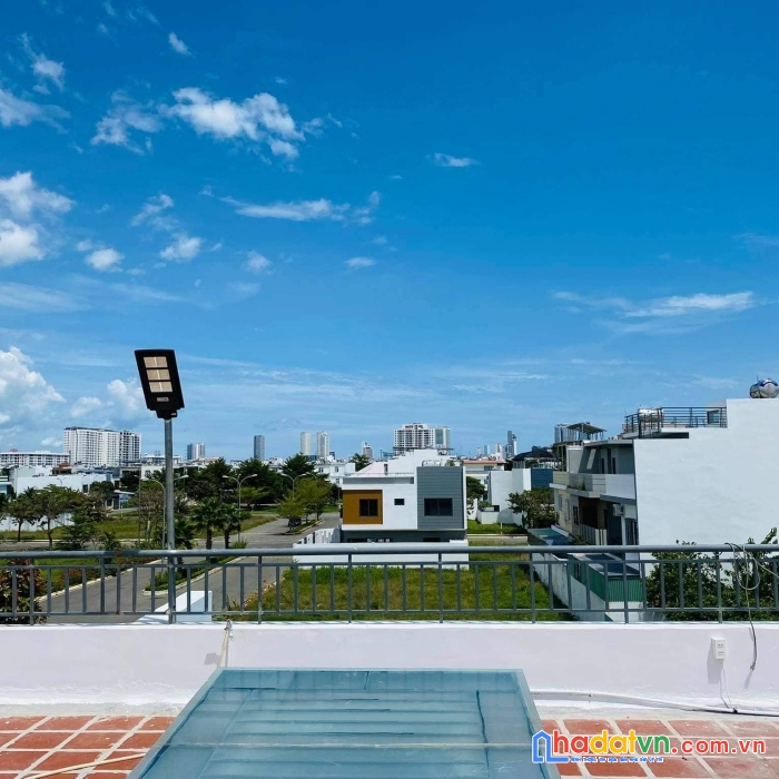 Chính chủ bán giá f0 khánh hòa,dt:300m2,giá:16 tỷ.