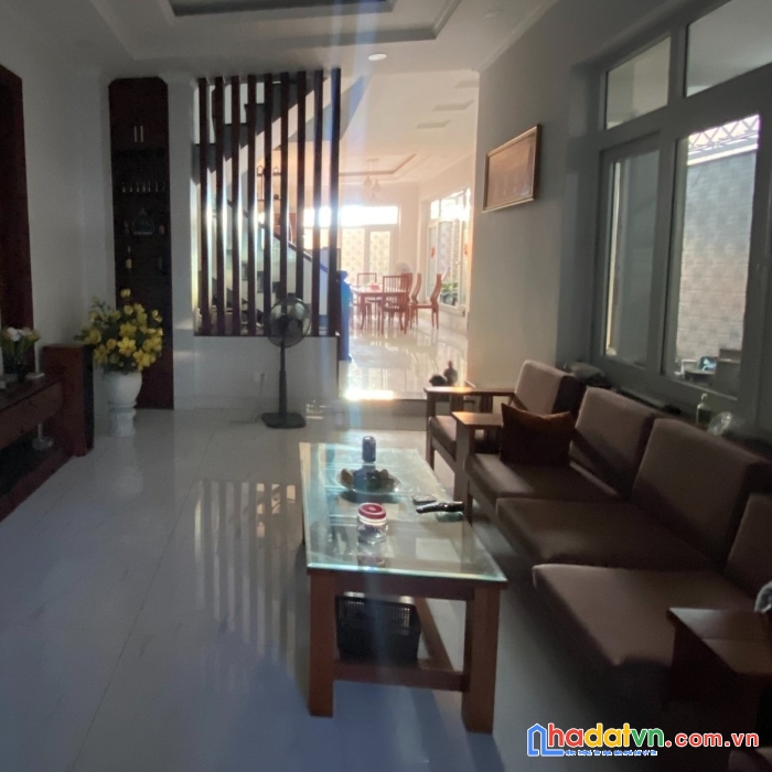 Bán nhà  4 tầng hẻm 230 phan huy ích 52m giá 4.5tỷ