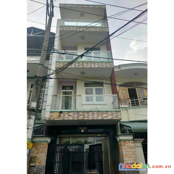 Nhà đẹp 3 tầng ở ngay - phú định q8 - gần đ. hoàng ngân - hẻm rộng thông tứ tung - 4,8 tỷ.