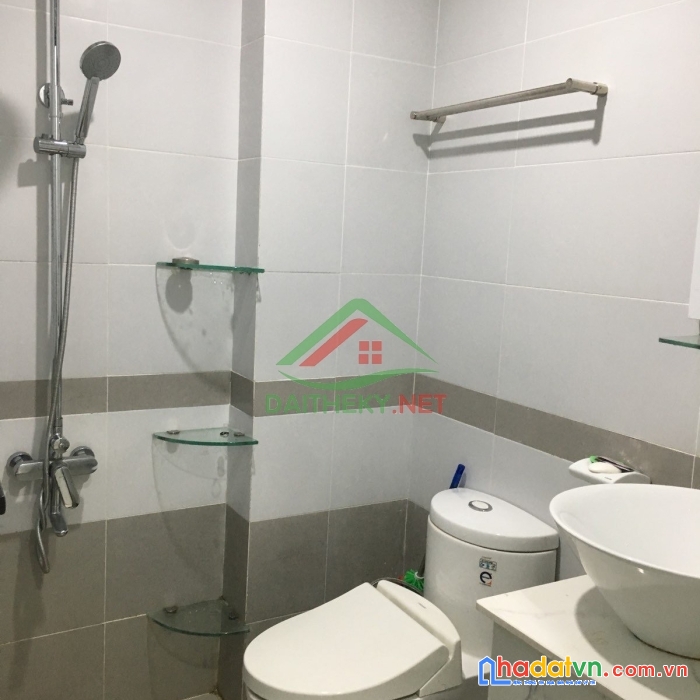 Bán nhà tân bình hxh 35m2 hẻm 10m kinh doanh 4 tầng btct nguyễn thái bình 5.3 tỷ.