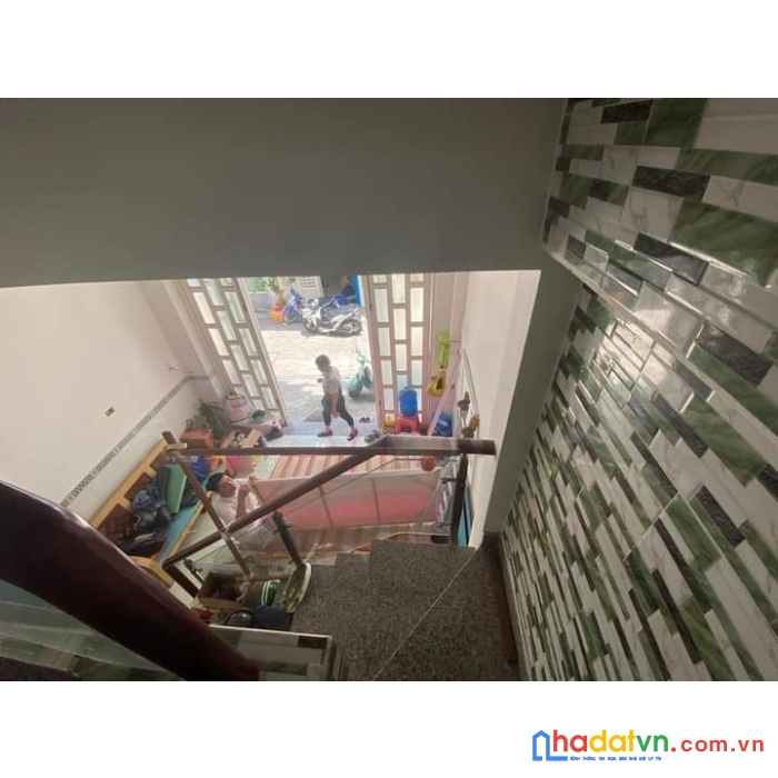 Bán nhà mt nguyễn sơn, 48m2. 2 tấm, hẻm 8m, 4ty x