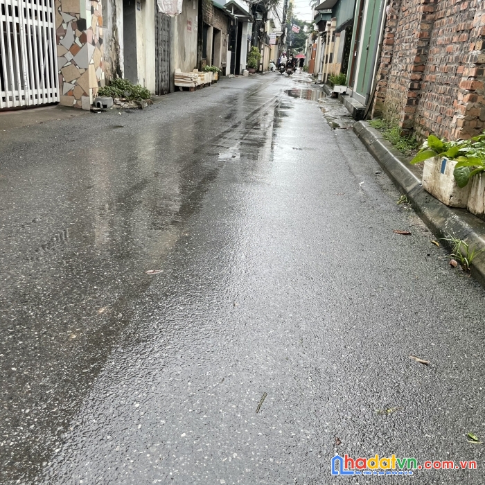 Chính chủ bán gấp 110m đất thạch bàn, phân lô, ô tô đỗ, gần aeon mall long biên.