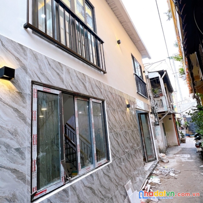 Nhà đẹp ở ngay c1 ô tô nguyễn văn đậu,bình thạnh,ngang 8m,chỉ 3.55 tỷ