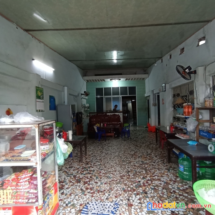 Siêu hiếm, bán đất tặng nhà cấp 4 mặt phố đường đồng kè, dt 148m2, ô tô dừng đỗ. giá nhỉnh 4 tỷ