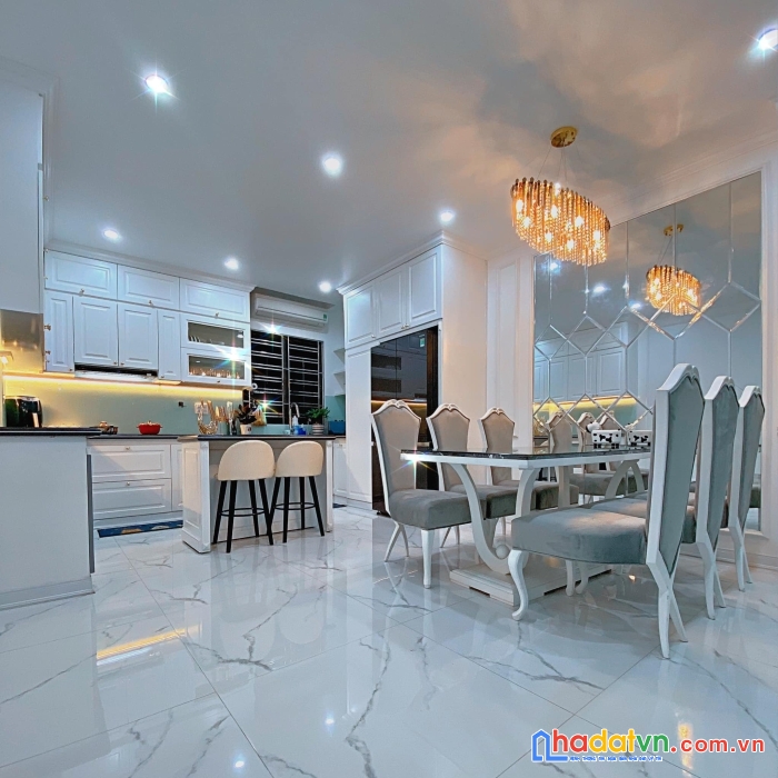 Bán nhà phố quan nhân, thanh xuân, 80m2, 5 tầng, mt 6m, 7.9 tỷ, mới đẹp, kinh doanh. 0852.270.902