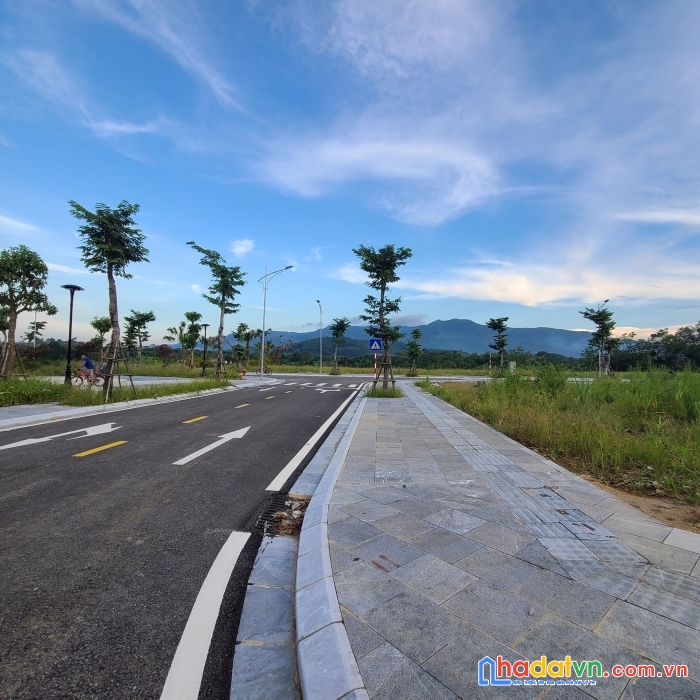 Cần tiền bán gấp lô đất biệt thự bt1 - 24, riverview lương sơn, hòa bình, không qua trung gian.
