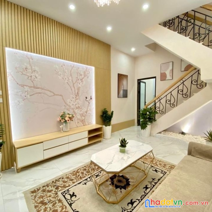 Chính chủ bán nhà mới siêu đẹp phố nhân hòa, 43mx4t tặng full nội thất