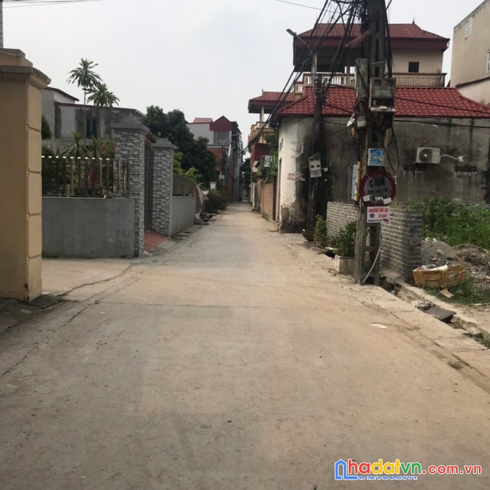 Chính chủ gửi bán 100m2 trục chính đài bi - uy nỗ - đông anh.