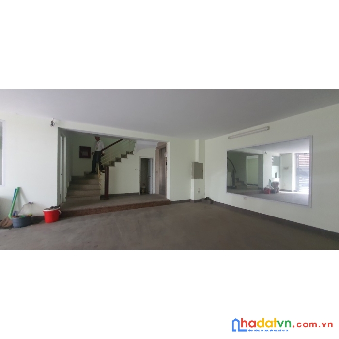 Bán đất phố nguyễn văn cừ tặng nhà 3 tầng:150m2, mt 7m, ô tô, 300m đến chương dương, chỉ hơn 11 tỷ