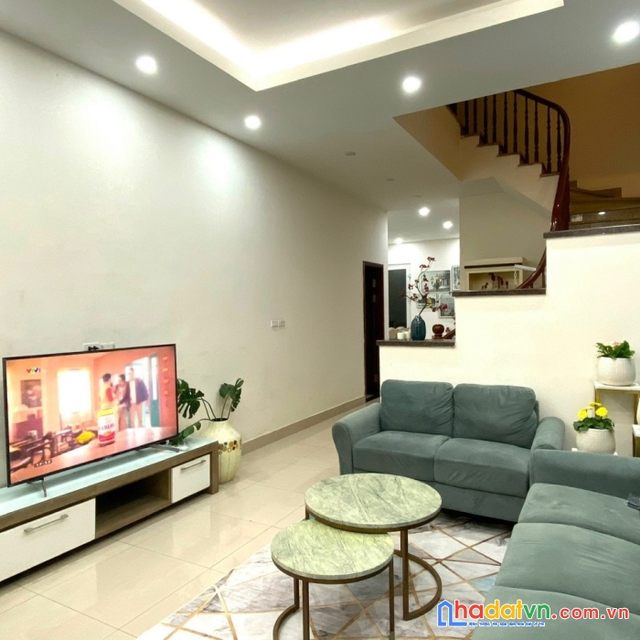 Cần cho thuê biệt thự trong khu hoa sữa 11 giá 40tr/th