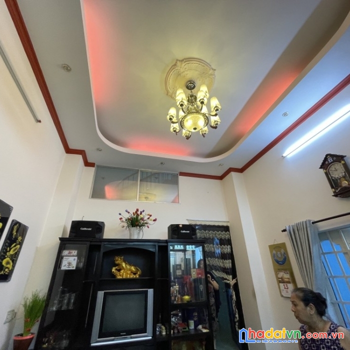 Bán nhà hẻm ô tô 7 chỗ khu đường tân hương, 7x14, 3 tầng, 8.7 tỷ