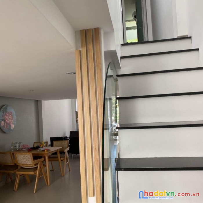 Bán nhà khu phố tây an thượng dt:65m2,  chỉ 5.2 tỷ