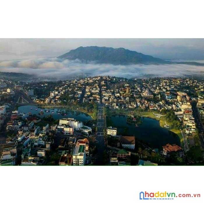 Bán đất nền view đồi săn mây, giá chỉ 970tr,thổ cư 80% ,có sổ sẵn, dân cư hiện hữu trong khu.