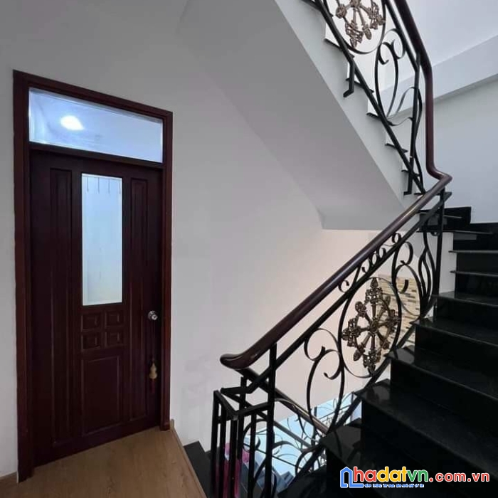 Nhà đẹp, hẻm 4m, hàn mạc tử, chỉ 6.9 tỷ, 4.5 x 14m, 2 lầu