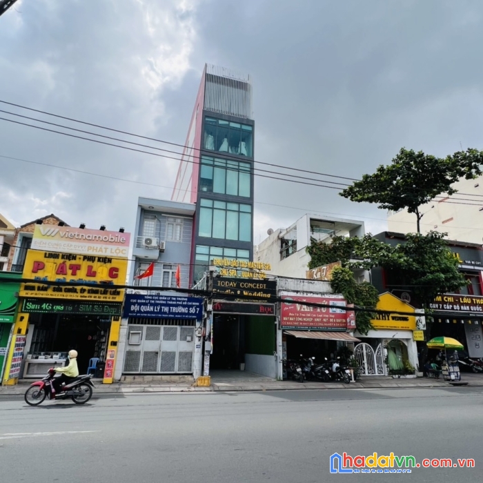 Nhà mặt tiền huỳnh tấn phát phườngtân thuận đông q7 - vị trí đẹp nhất trục đường htp