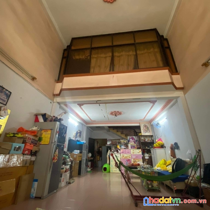 Bán gấp nhà mtkd 4 tầng hồng lạc tân bình 100m2 gía 13 tỷ 