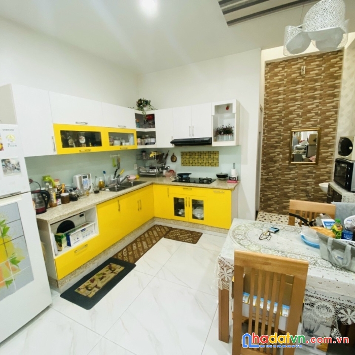 (tân phú) nhà đẹp, hxh, 4 x 14.5m, 2 lầu, 6.6 tỷ, tân kỳ tân quý