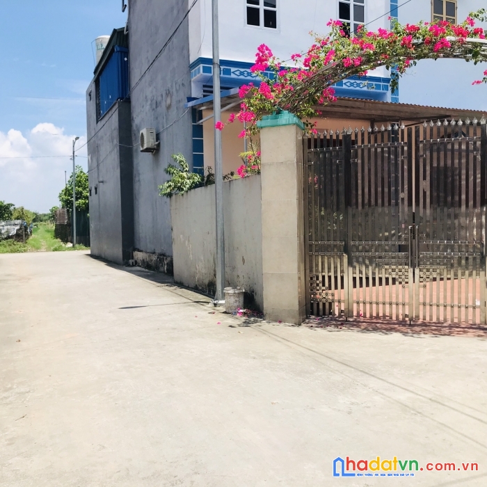 Bán rẻ đất kính nỗ-uy nỗ đường thông bàn cờ giá nhỉnh 2 tỷ