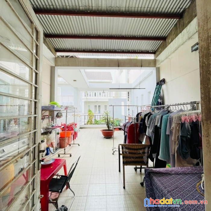 Bán nhà phạm văn hai, p5-tân bình.48m2, 4mx12m, giá 5,5 tỷ.