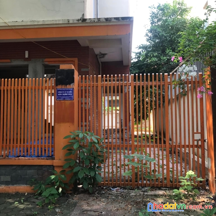 Bán bt làng việt kiều châu âu, 135m, 3 tầng, giá hơn 20 tỷ