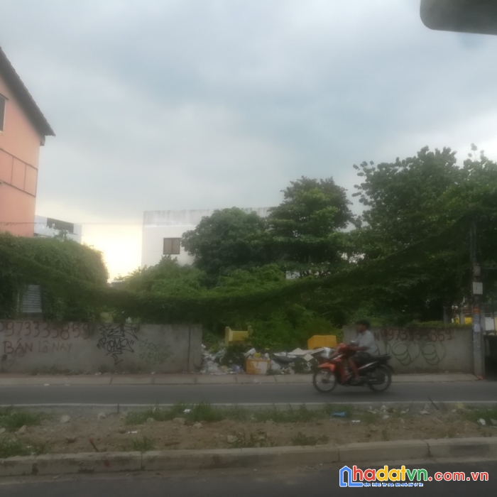 Mt xa lộ hà nội, p.an phú, tp.thủ đức, 15x27m, cn: 433m2