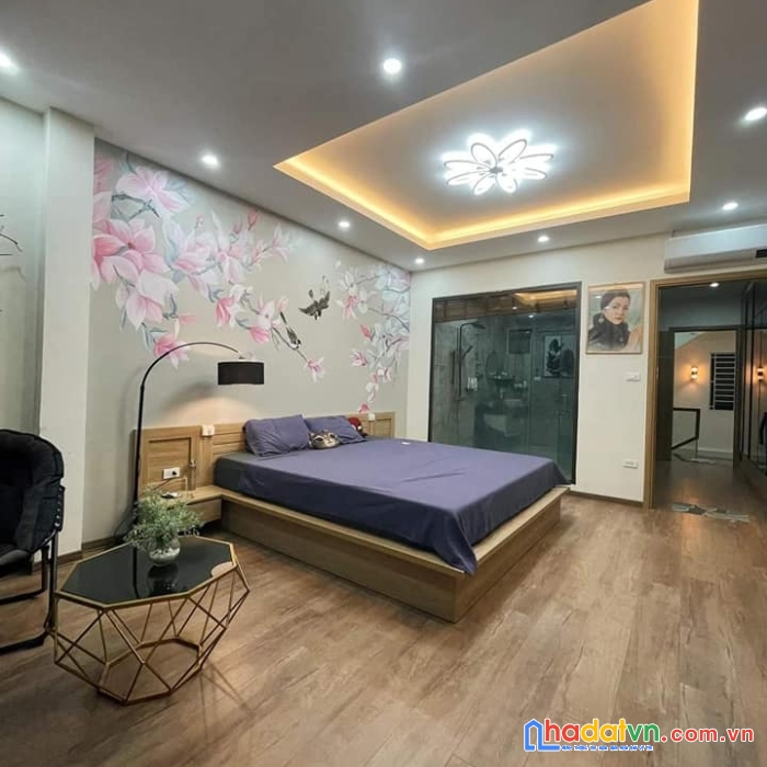 Bán nhà riêng phố lĩnh nam -hoàng mai 40m2x 5t ô tô đỗ 2,85 tỷ