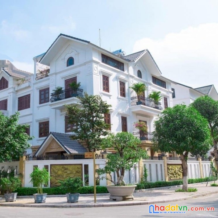 Đẳng cấp 5*, biệt thự minh tâm, phong cách nhật bản, thang máy, hầm để xe, nội thất vip.