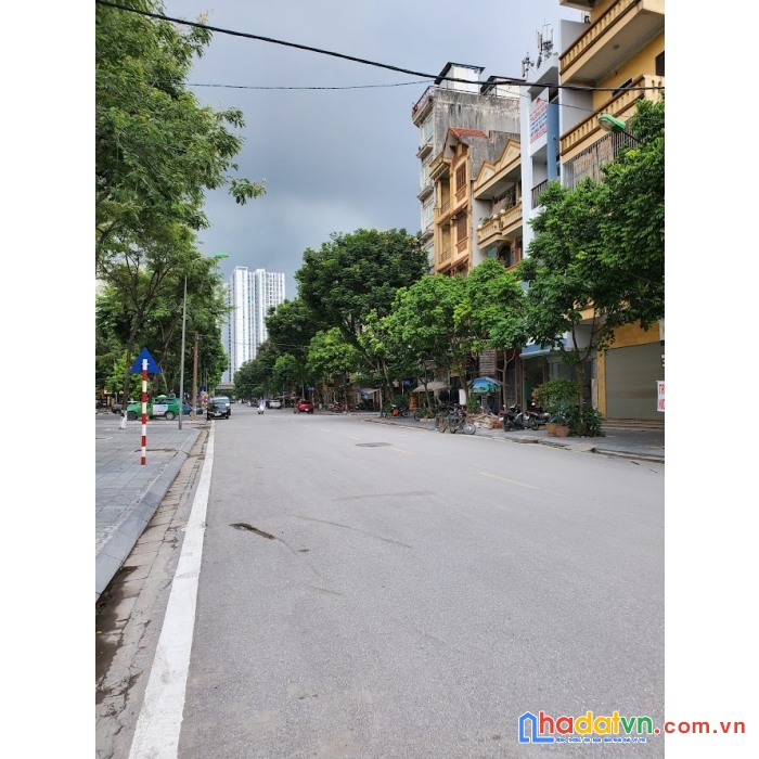 Bán nhà thịnh liệt, phân lô, gần ubnd quận hoàng mai. 0983.674.528.