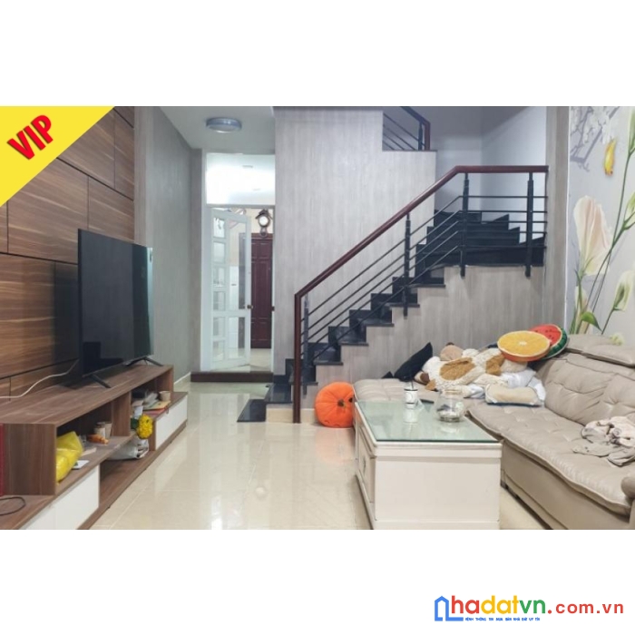 Bác 2 bán nhà 51m2 hxh 3 tầng phạm văn chí quận 6 chỉ 4 tỷ