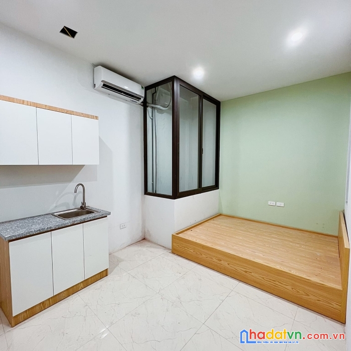 Bán căn góc mặt phố đê la thành-đống đa, dtxd45m2, 6 tầng, nhỉnh 8 tỷ. 0338080356