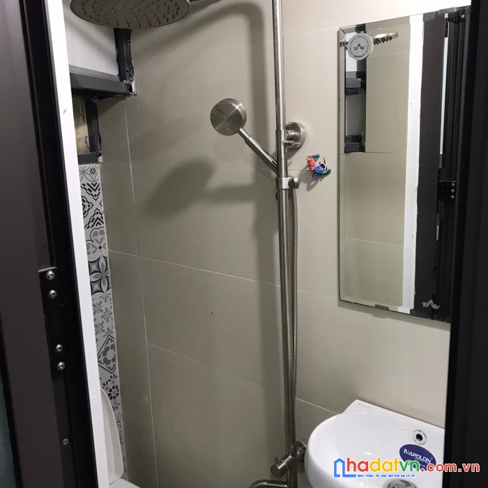 Chỉnh nhỉnh 1 tỷ có hộ khẩu sài gòn chỉ có 1 căn duy nhất ngày cạnh bắc hải tân bình