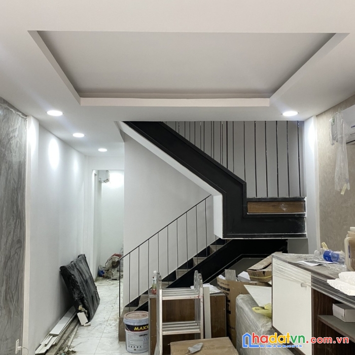 Bán nhà hxh 7 chỗ tránh cmt8 q3, 37m2, giá chào 4.2 tỷ