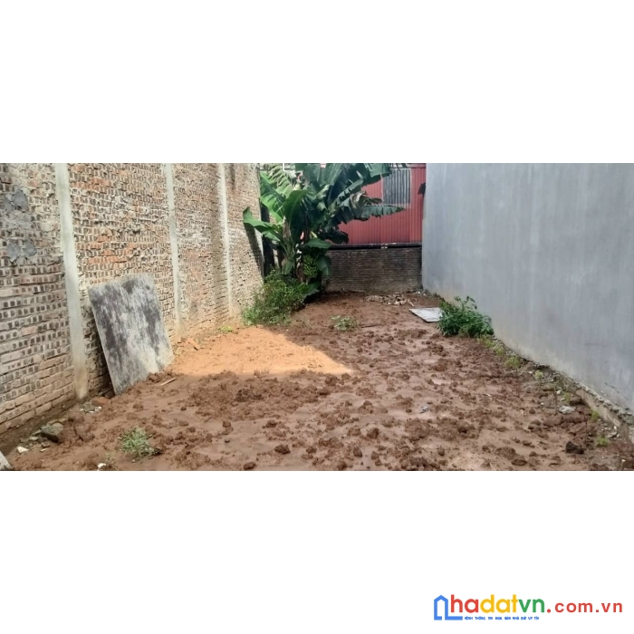 Bán đất thượng thanh, long biên, ngõ thông ô tô tránh 50m mt4 giá 3.9 tỷ.