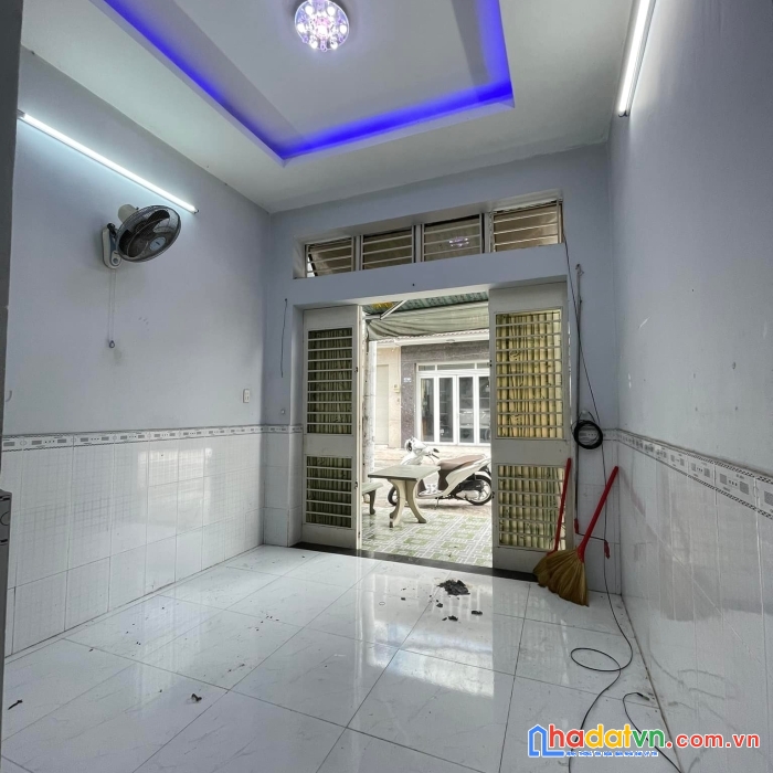 Bán gấp nhà riêng nguyễn sỹ sách, tân bình, 54m2 chỉ 3,3 tỷ.