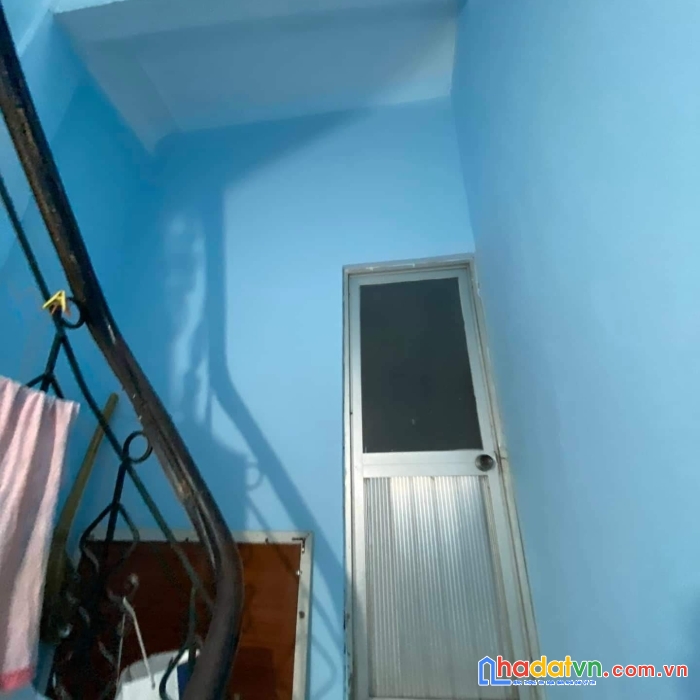 Cc cần bán nhà phố tôn đức thắng, dt 32m2, mt 3,1m, 4 tầng, nhỉnh 2 tỷ
