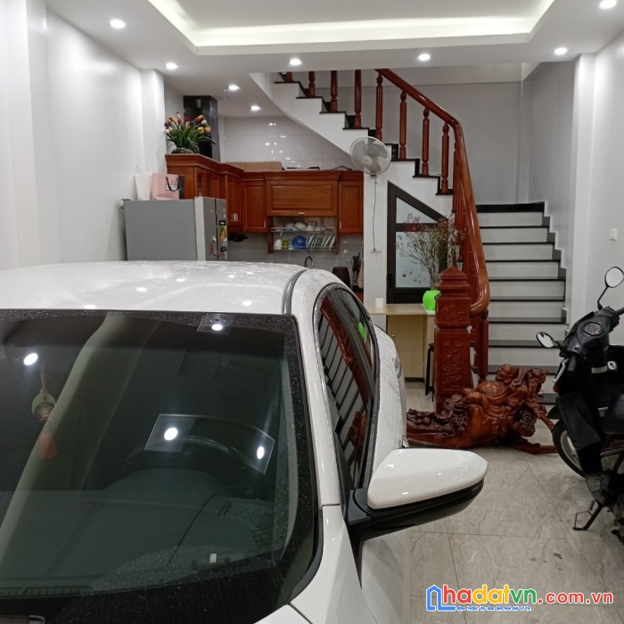 Chính chủ cần bán căn nhà 4 tầng ở ngõ 7 thanh đàm, gần cầu vĩnh tuy