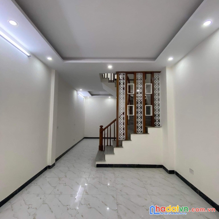 Bán phân lô quang trung hà đông 45m2 5 tầng ô tô đỗ cửa hơn 3 tỷ.