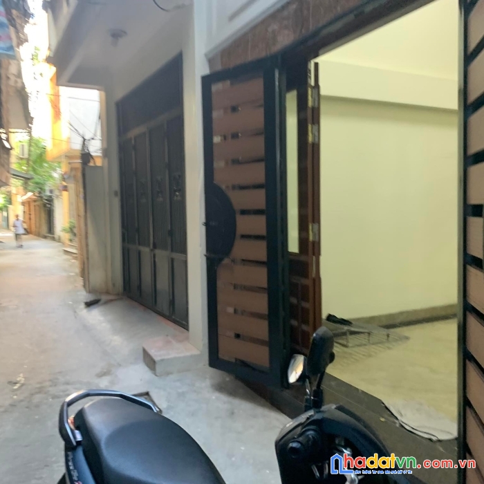Bán nhà 5 tầng thang máy 56m2, ô tô cách 10m, khu vực võ thị sáu , hbt ,hn