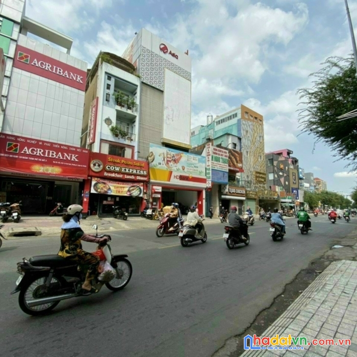 Siêu vị trí!! góc 2 mặt tiền đề thám- cô bắc, quận 1. dt 13mx16m, nhà 4 tầng. giá 68 tỷ