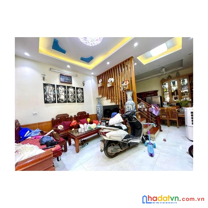Bán nhà hồ tùng mậu 
chủ tự xây - gần phố - ngõ thông - an sinh đỉnh.
s: 44m x 5tầng
giá 4.x tỷ