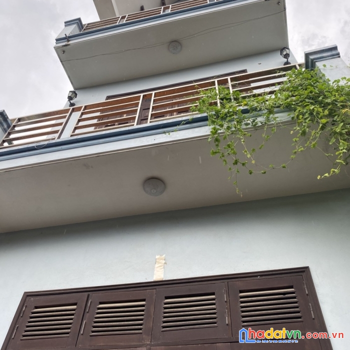 Nhà đẹp quang tiến - nam từ liêm 80m2 giá 7 tỷ hàng xóm vin - đối diện công viên.