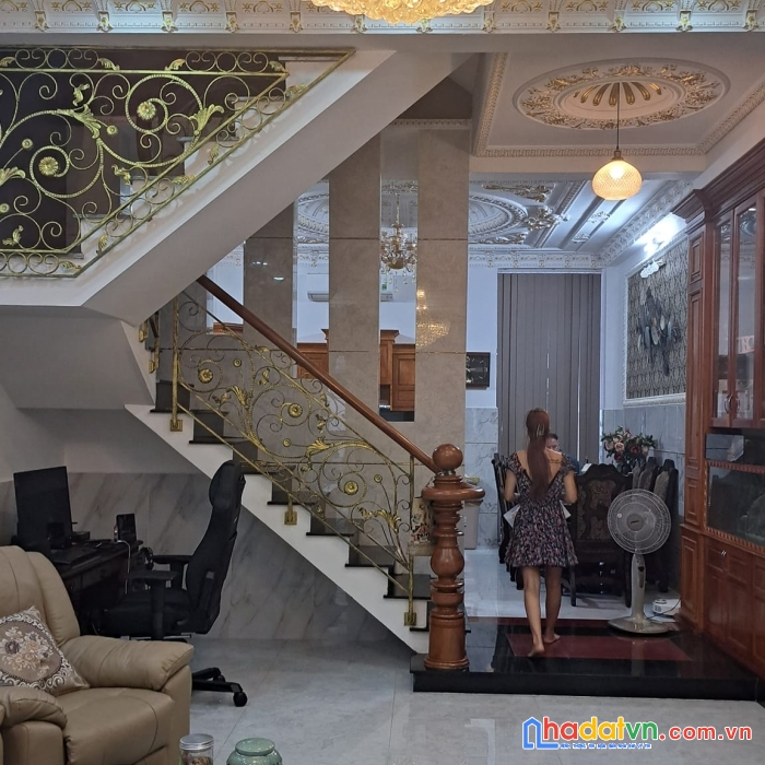 Cực gấp bán nhà hxh tân hương, tân phú, 72m2 giá chỉ nhỉnh 5 tỷ